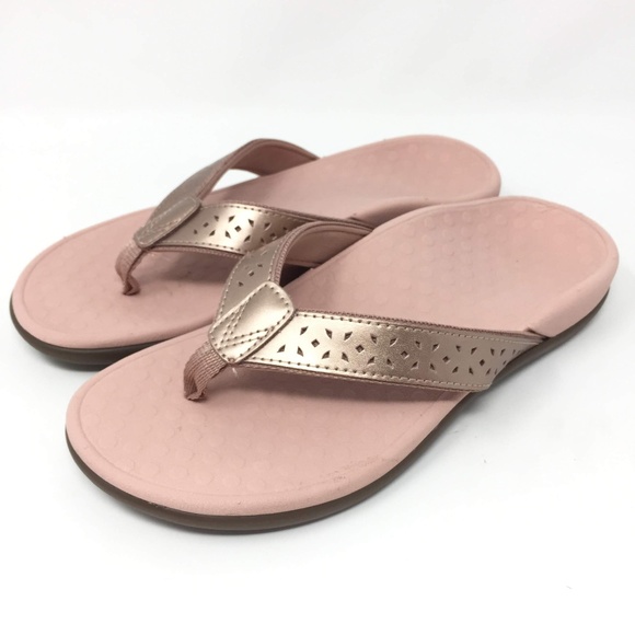 vionic rose gold flip flops